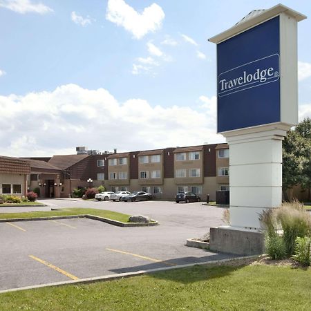 Travelodge By Wyndham Ottawa East Kültér fotó